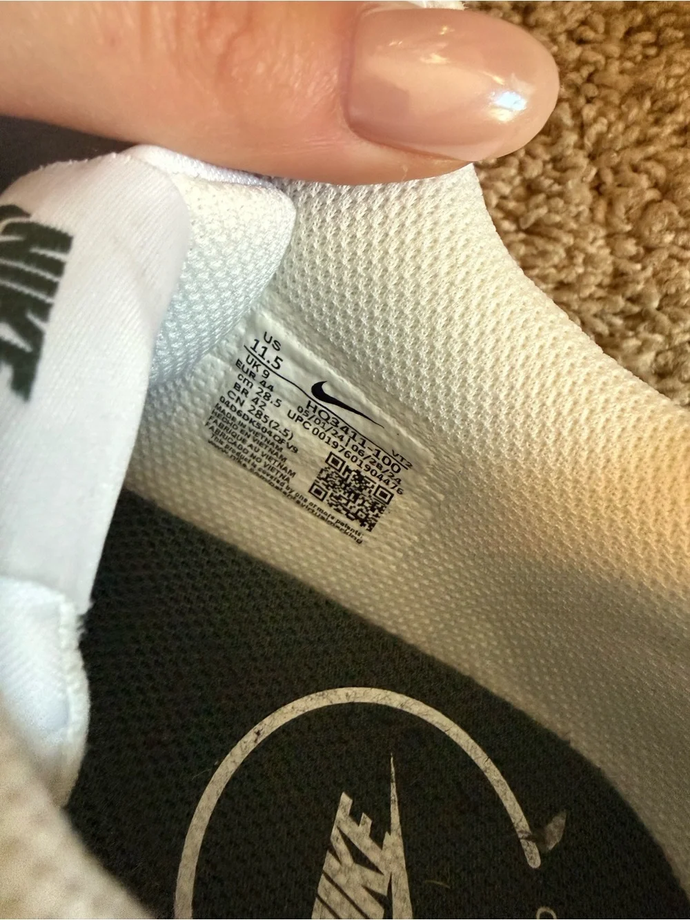 Nike women’s air